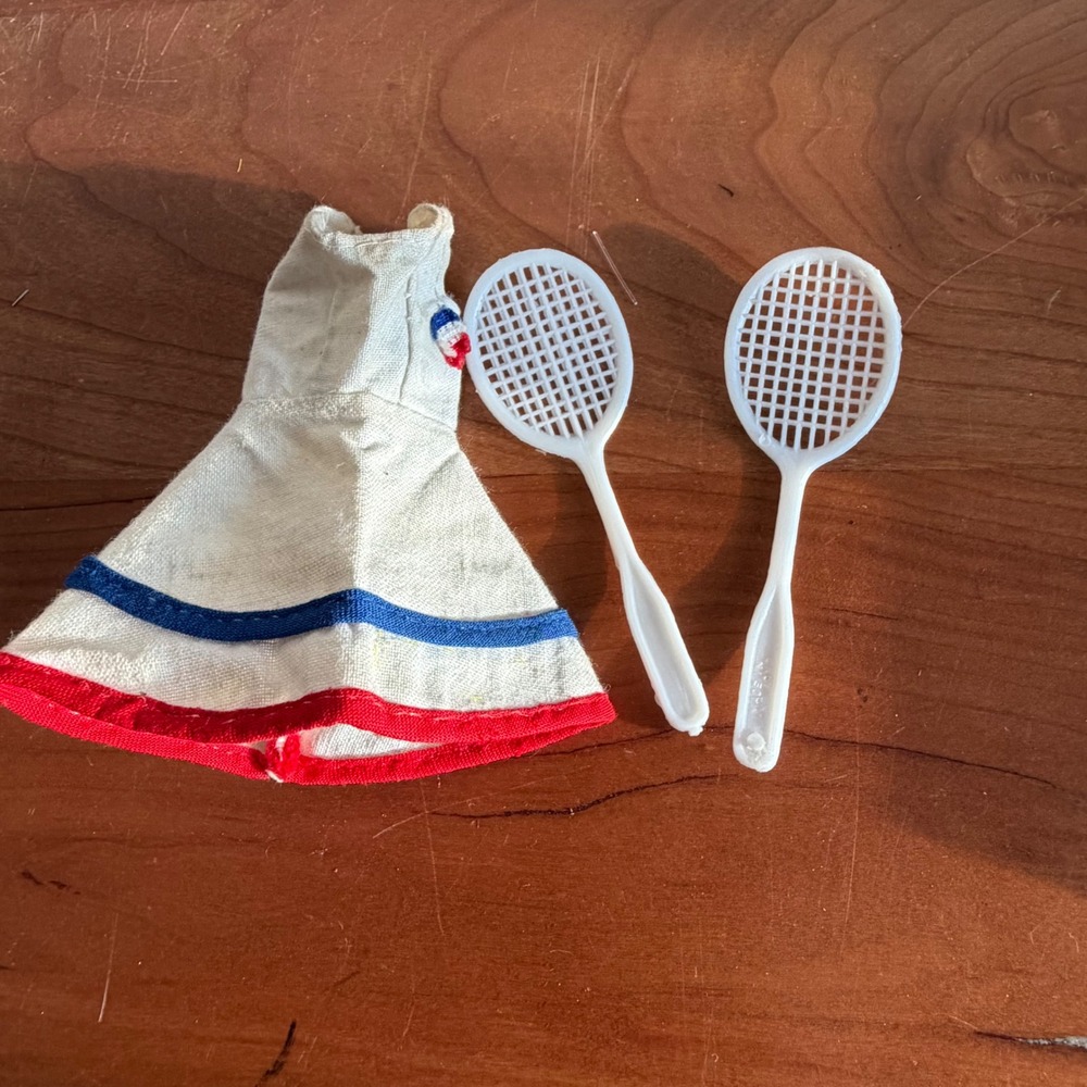 Vintage 1977 Uneeda Donna Doll Tennis Dress White Red Blue Trim Barbie‎ Racquets